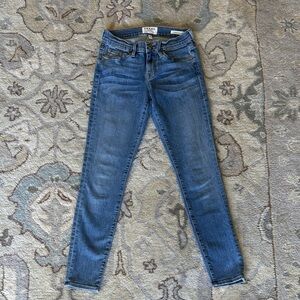 Frame Denim Skinny Jeans in Mid Blue Size 26